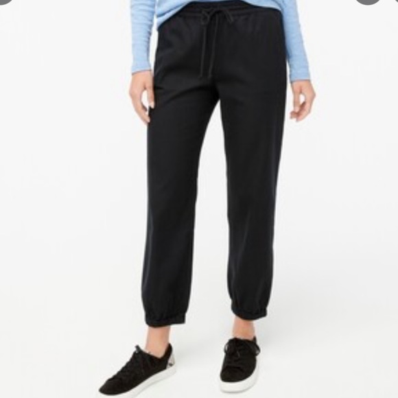 Jcrew Factory Lightweight jogger pant in cotton twill
Item BA130 - Picture 1 of 2